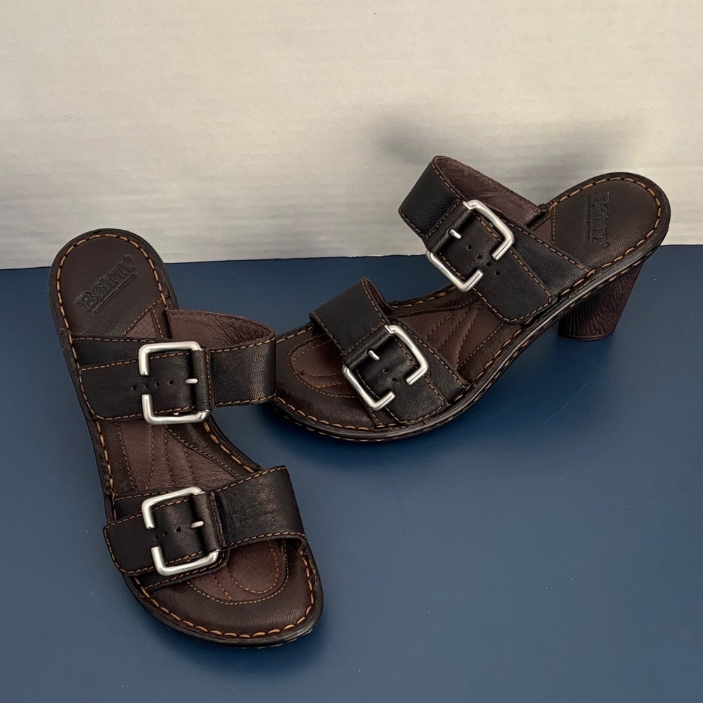 Born Dark Brown Leather Buckle Sandals